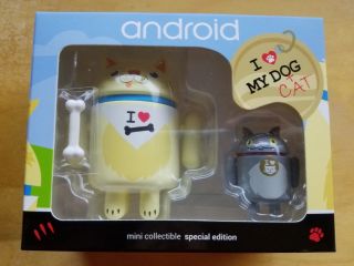 " I Love My Dog & Cat " Doogler Android Special Edition Collectible Mini