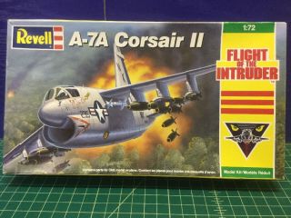 Revell 1/72 A - 7a Corsair Ii Model Kit 4393 (inside)