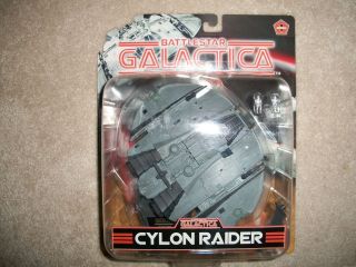 Joyride Studios Battlestar Galactica Cylon Raider Star Fighter Figure Series 1