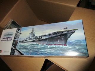 Revell 1/547th Scale Ww2 Uss Midway Aircraft Carrier Ship Kit H441 (1974)