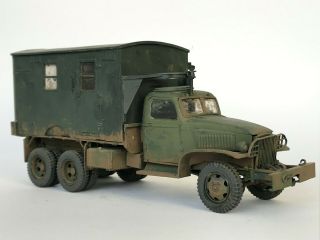 WW2 US Communications Truck,  1/35,  built & finished for display,  fine 3