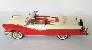 Mib Danbury 1956 Ford Fairlane Sunliner Convertible 1:24 Diecast 1/24 Red
