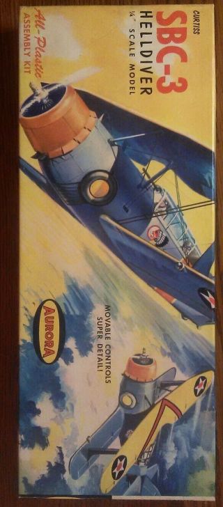 Curtiss Sbc - 3 Helldiver 1/48 Aurora 1961 W/movable Controls Complete