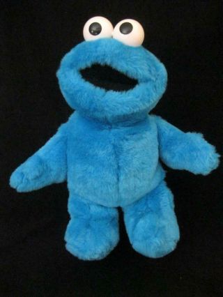 1996 Sesame Street Talking " Tickle Me Cookie Monster " Giggles & Shakes