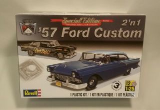 ☆ Revell 1/25 Scale 1957 Ford Custom 2 