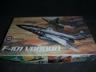 Monogram Model Kit F - 101 Voodoo 1/48 Scale 1985 Complete Canadian Armed Forces