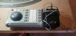 Ho Or N Scale Bachmann E - Z Command Control Center Dcc Power System