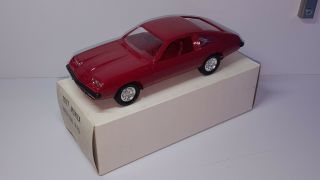 1/25 Amt 1977 Chevrolet Monza Hatchback Medium Red Box Promo Car
