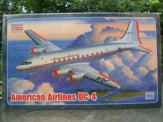 Minicraft 1/144 American Airlines Douglas Dc - 4 14530