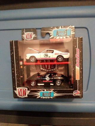 M2 Auto - Lift 2 Pack Autozone Mustang - Corvette Ultra Rare Piece Early Release