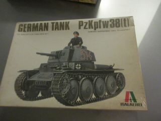 Italeri 1/35th Scale German Ww2 Pzkpfw 38 (t) Tank Model Kit 212