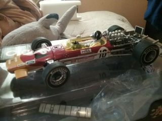 Graham Hill Lotus 49 1:18