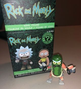 Funko Mystery Mini Rick And Morty Figure Series 2 Pickle Rick 1/24