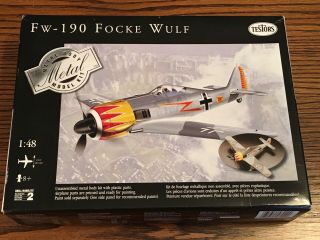 Fw - 190 Focke Wulf Metal Model Airplane Kit 1:48 Testors Metal Body Plastic Parts