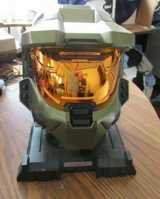 Halo 3 Legendary Edition Master Chief Helmet & Stand No Games