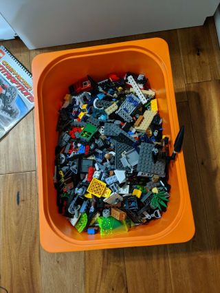Lego Bulk Approx 10 Lb With Motor Kit And 3 Bases