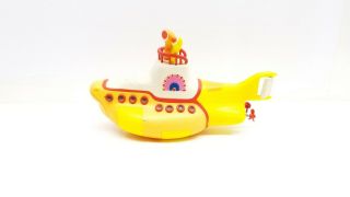 The Beatles A Yellow Submarine Product Submarine Wind Up Toy 1999 Mcfarlane Toys