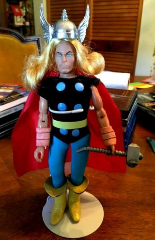 1976 Mego The Mighty Thor 8 Inch Figure 100 Accessories