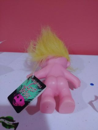 Collectible Glo Troll Spencer ' s Exclusive Pink Yellow Hair Tag 3