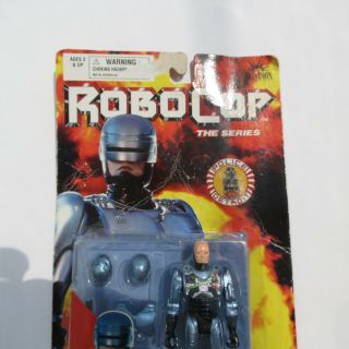 Robocop The Series Action Figure Robocop 1994 Toy Island (DISTRESSED PACKAGING) 4