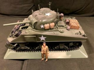 Ultimate Soldier 21st Century Toys 1:18 Wwii Us M4 Sherman Tank & Driver