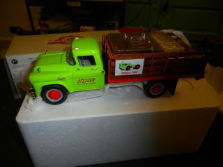 2007 First Gear 1/34 Scale 1958 Gmc Stake Truck