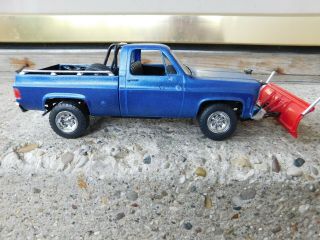 Built Model Kit Chevy Short Bed Pickup W/plow 9 3/4 Inches Long