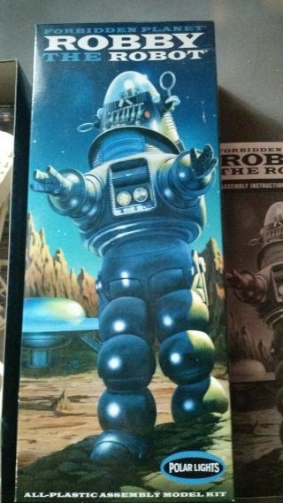 Aurora Style.  2009.  Polar Lights.  " Robbie The Robot ".  Started In Open Box.