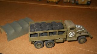 Roco Minitanks - Roco - : 553 Wwii Us Army 2.  5ton.  Duce & 1/2 W/ 55gal.  Cargo