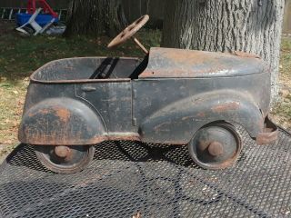 Vintage Heavy Metal Pedal Car For Restoration