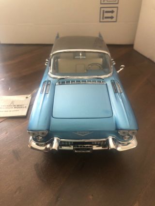 1957 Cadillac Brougham Blue 1:18 Fairfield