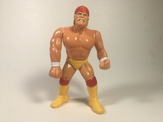 Vintage 1990s Hasbro Wwe/wwf Shirtless Hulk Hogan Series 5