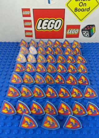 X52 Classic Lego Minifigure Shields Castle Blue Dragon Yellow Wings Red (l2)