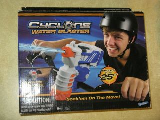 Sky Rocket Fuze Cyclone Bike Water Blaster.  Excellent1