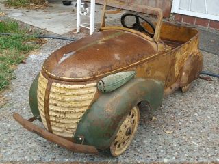 pedal car 1938 skippy gendron with 2 speed gearbox,  headlights. 2