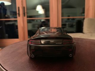 Hot Wheels 1:18 Aston Martin V8 Vantage Dark Grey diecast model car 3