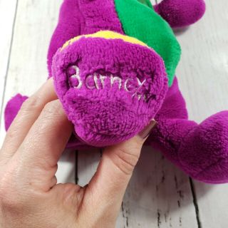 Vtg Singing Barney Plush Stuffed Toy Doll I Love You Song 11 Inch Purple Dino 2