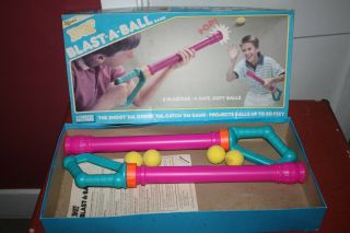 100 Complete Nerf Blast A Ball Game Includes 2 Blasters 4 Balls 1989