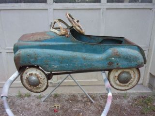 Vintage Murray Dip Side Champion Pedal Car
