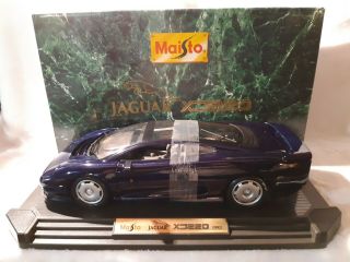 Maisto 1992 Jaguar Xj220 Blue 1:12 Scale Die Cast Car
