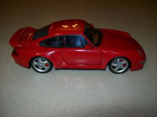 UT Models 1/18 Scale Porsche 911 Turbo S Red 5