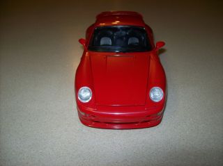 UT Models 1/18 Scale Porsche 911 Turbo S Red 6