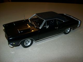 Ertl Collectibles American Muscle 1/18 Scale 1969 Dodge Coronet Rt Hemi Limited