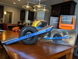 Onewheel,  Xr (13 Mile) With Accessories