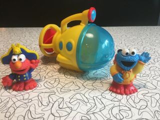 Sesame Street Cookie Monster Bath Submarine Toy With Captain Elmo