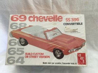 Amt 1/25 Scale 69 Chevelle Ss396 Convertible Kit 2211.  Build Custom Or Street