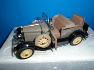 Danbury 1931 Ford Model A Roadster No Paperwork 1:24 Scale