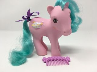 Vintage G - 1 My Little Pony Hasbro Mlp Banana Surprise W/ Comb Factory Curls