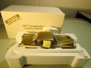1957 Studebaker Golden Hawk diecast 1:24 scale Danbury 4