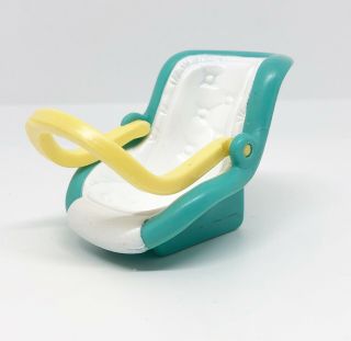 Fisher Price Loving Family Dollhouse Baby Car Seat Carrier Carseat Green 1997